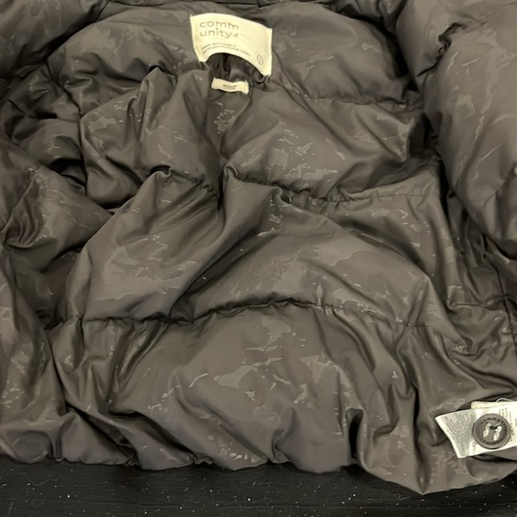 VGUC Community from Aritzia jacket - Picture 12 of 15